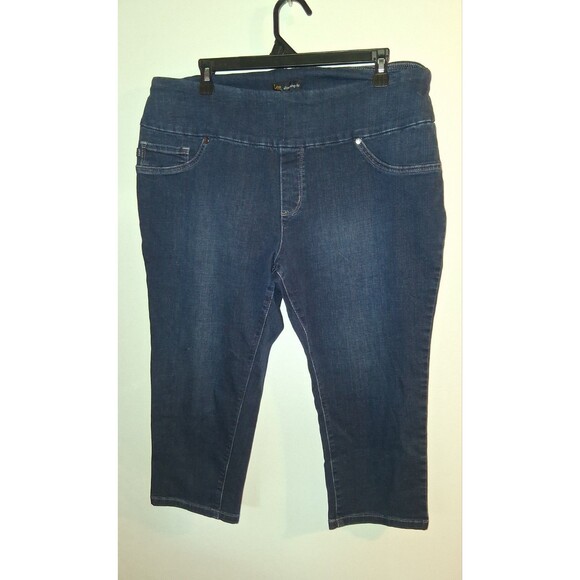 Lee Dark Denim Pull-on Taper Capri Pants Sz 16W - Picture 1 of 2